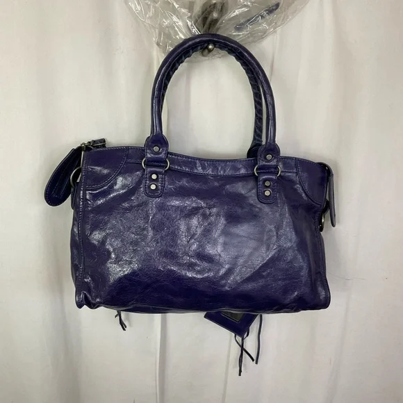 Lush Women's Purple Two Way Shoulder Bag With Card Holder - Picture 5 of 17